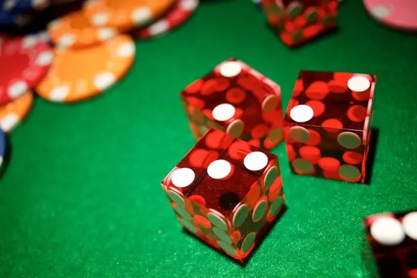 gg288 mobile app interface showing live Ikan Jackpot Dragon Tiger table with real-time bet placement